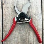 Секатор плоскостной OBRIGADO красный (2)