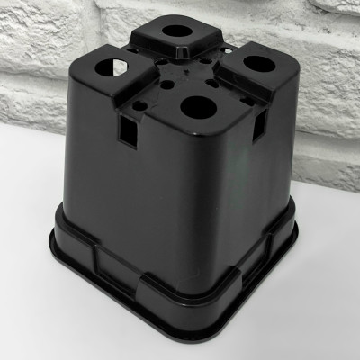 Горшок для рассады твердый квадрат 1,5л (2)