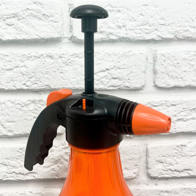 Опрыскиватель пневматический ЖУК НЕО КЛАССИК 2,5л ОП-210 (2)