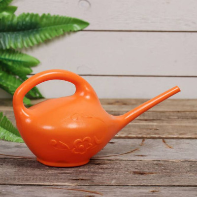 Лейка садовая пласт. 1,0л Малютка