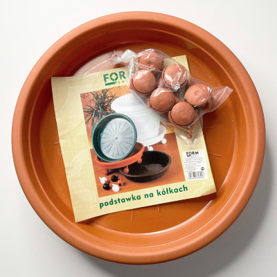 Подставка под цветы на колесиках пластик терракот