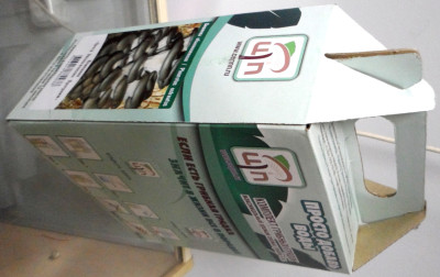 Грибы Мицелий в грибных грядках Вешенка обыкновенная