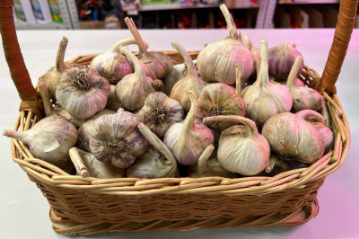 Чеснок головка Любаша (калибр 4) 1кг