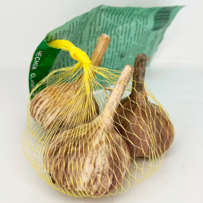 Чеснок головка Любовь (калибр 4-6) 3шт